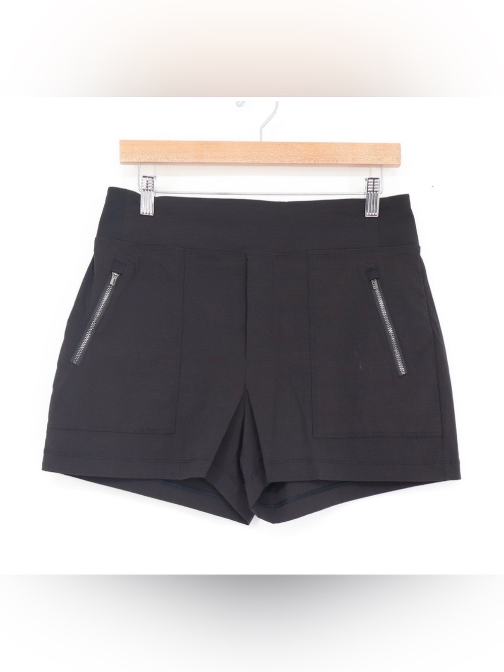 Athleta Trekkie North Short Black Biking Travel Athletic Size 12 - Picture 2 of 6